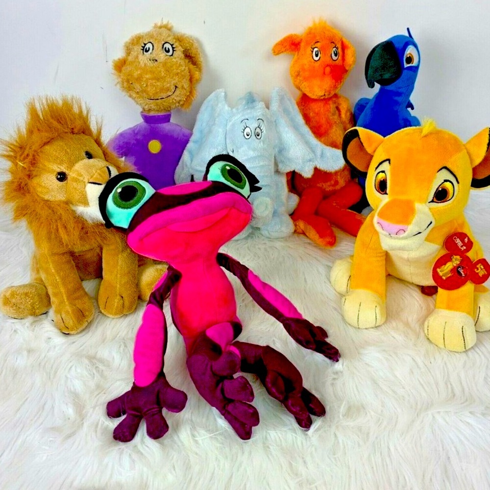 Kohls Plush Bundle of 7 (Lion King, Dr Seuss, Horton, Elephant, Rio 2 Frog)